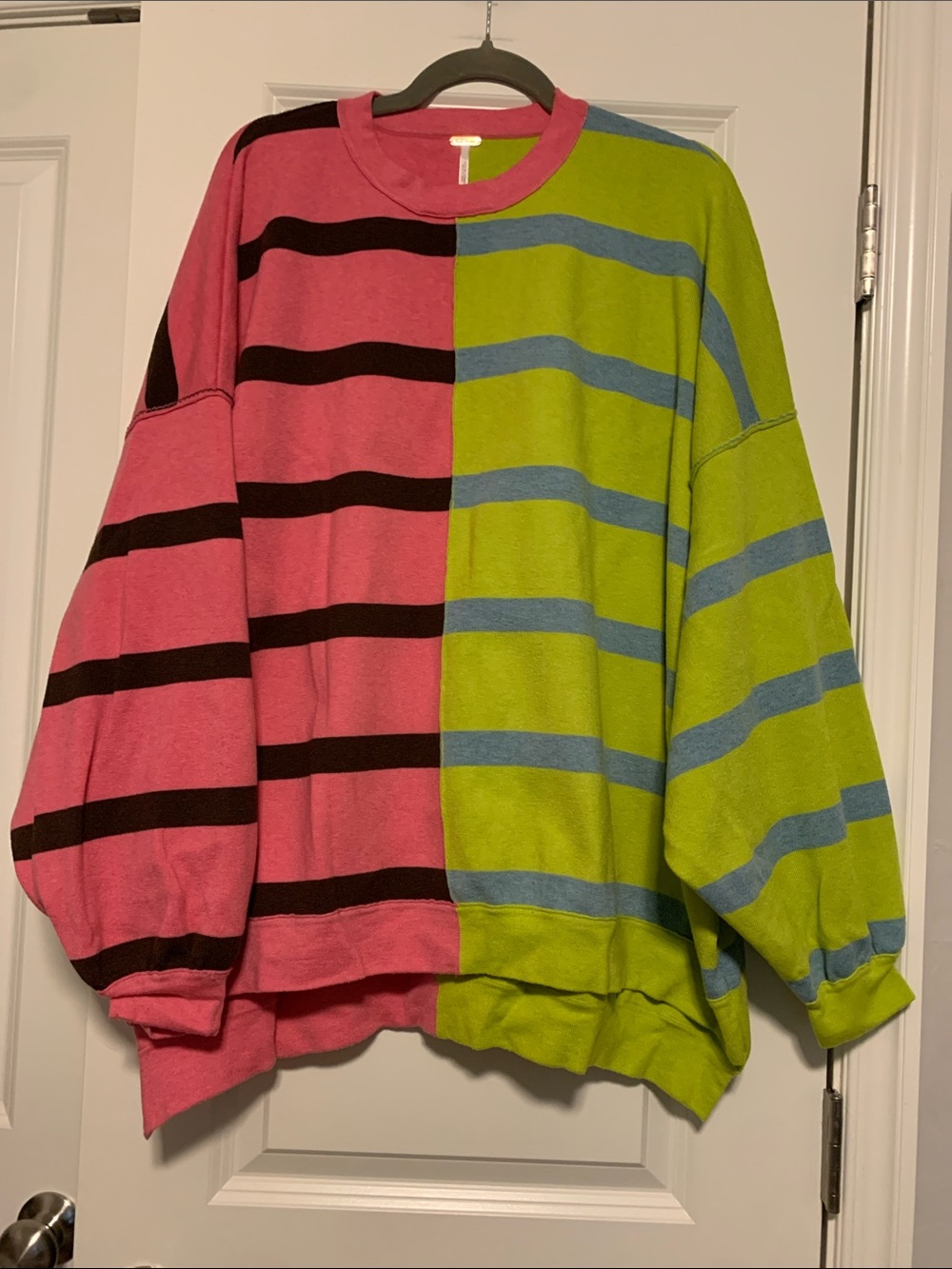 Free People Colorblock Crewneck Sweater in Pink/Lime, never worn, Like New, Sz M